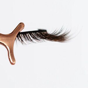 Ombri Two-Toned Faux Mink Lashes, NIB